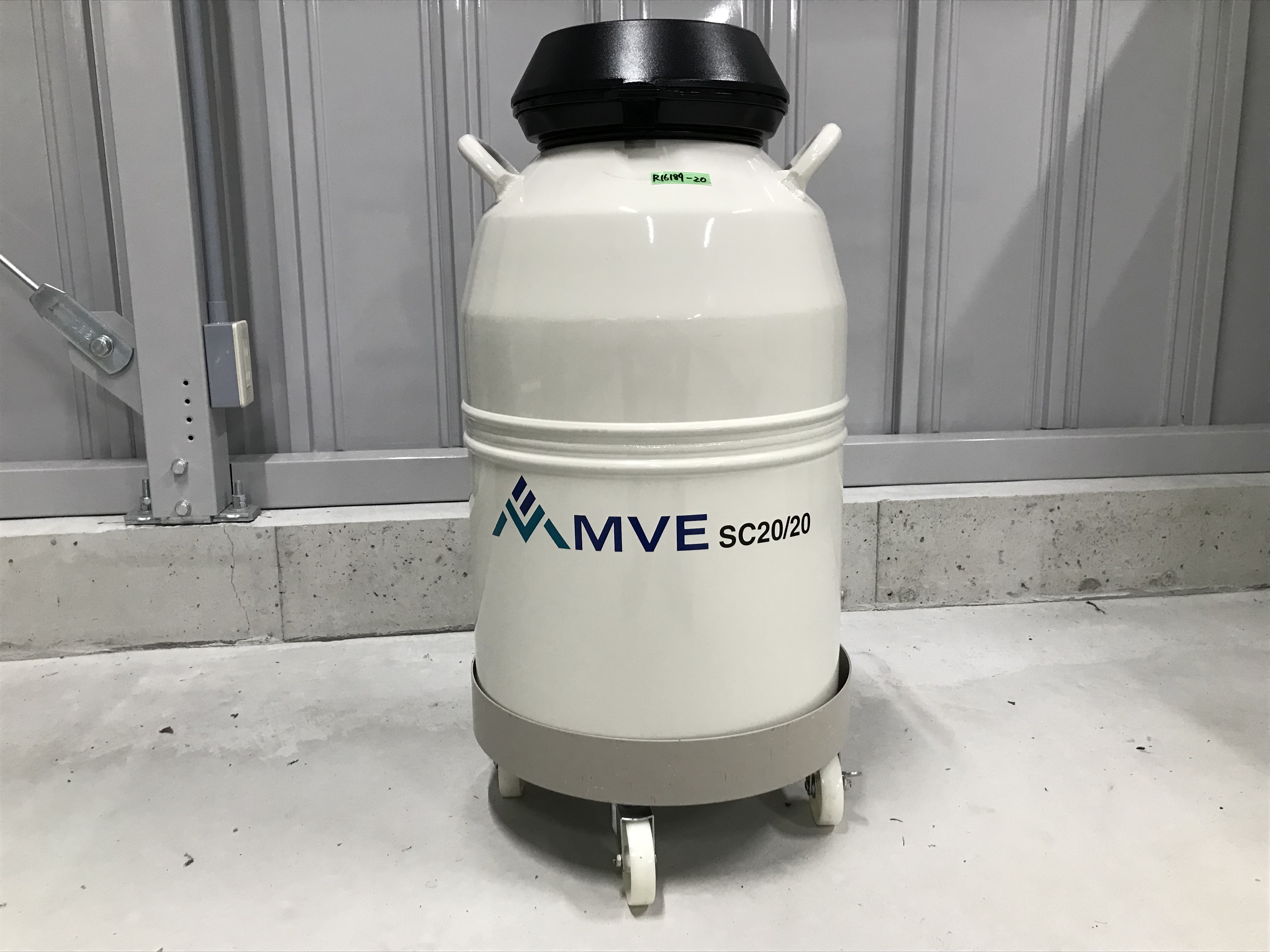 MVE/SC20/20/液体窒素保存容器 | 中古機器